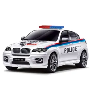 Produkt Mamido Mamido Policejní autíčko na dálkové ovládání RC BMW X6 1:24 Barva: Bílá