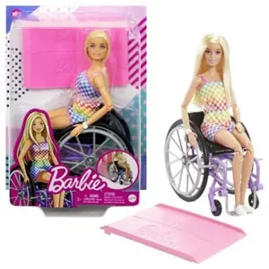 Barbie modelka na invalidním vozíku v kostkovaném overalu