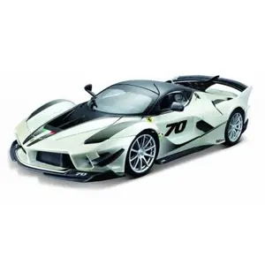 Bburago 1:18 Ferrari TOP  FXX-K EVO No.70 (white/black)