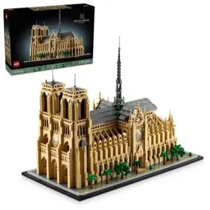 Lego Notre-Dame v Paříži