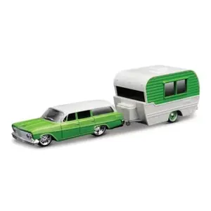 Produkt Maisto - Design Tow & Go, 1962 Chevrolet Biscayne Wagon Classic Craft, 1:64