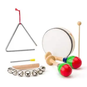 Produkt Muzikální set ( rolničky, tamburína/bubínek, triangl, 2 maracas)