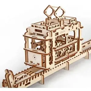 Ugears 3D dřevěné mechanické puzzle Kabinová lanovka s tratí